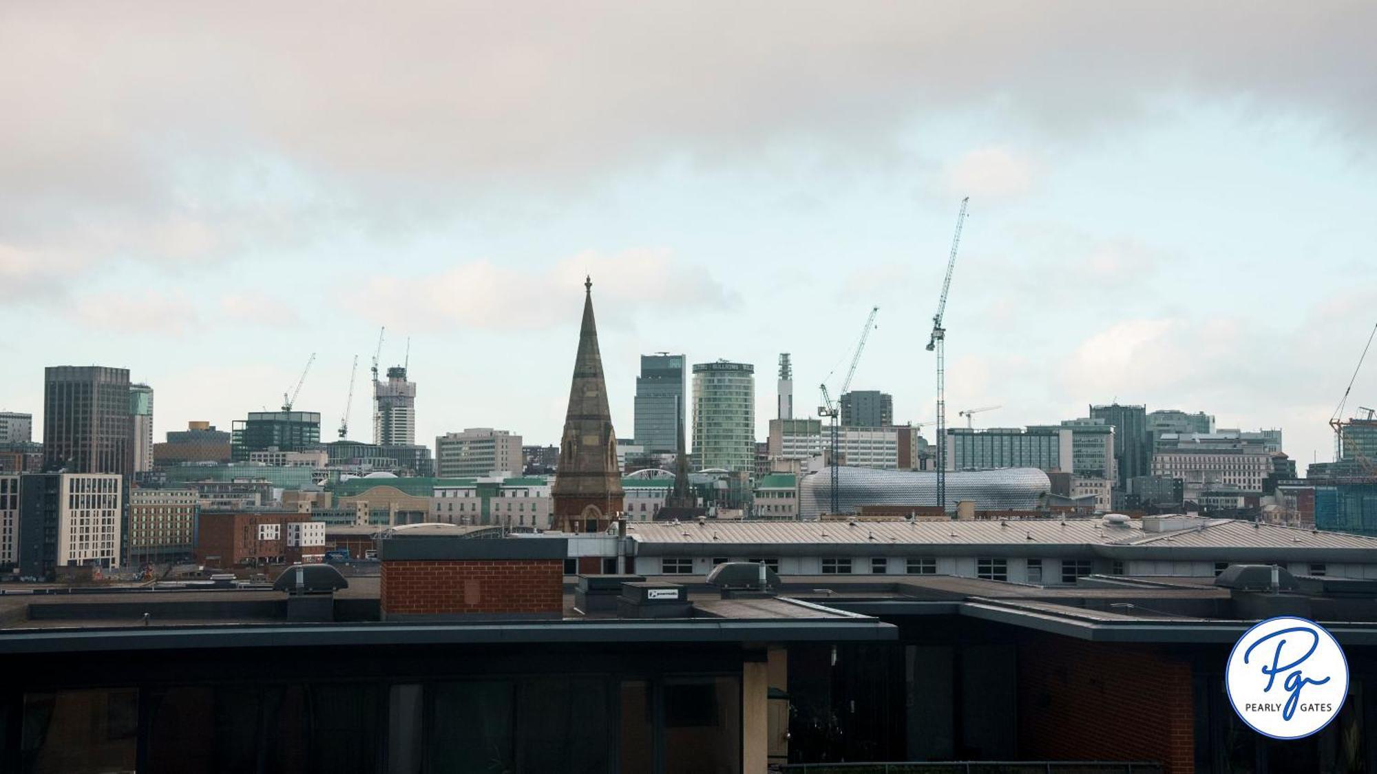 Penthouse - Amazing City Skyline Views - Balcony - Free Extra 2 Hours - Free Parking - Utilita Arena - Bullring Shopping - New St Station- Super King Size Bed バーミンガム エクステリア 写真